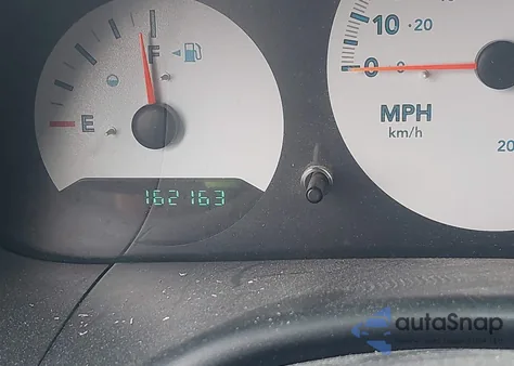 2005 Chrysler Town & Country z USA, uszkodzony, nr VIN 1C4GP45RX5B379965